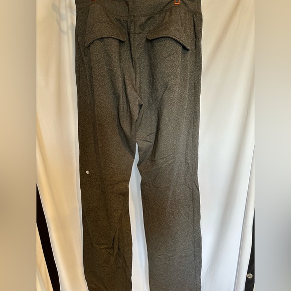 Mens L Lululemon kung fu pant - Picture 2 of 7